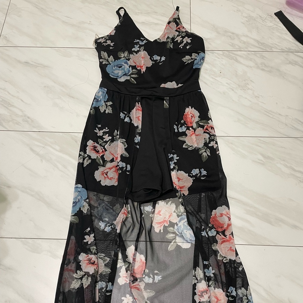 Dress - Picture 2 of 2